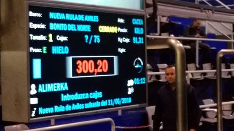 El precio r�cord del primer bonito de la temporada 2018 en la Rula de Avil�s