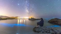 Mar de Ardora e Via L�ctea desde a praia de Boca do Rio, en Carnota
