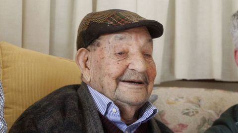 Antonio Rodr�guez, en abril del a�o pasado en casa de su yerno en Monforte