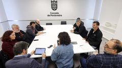 Reuni�n con los clubes de Monte Porreiro celebrada en la sede del Concello de Pontevedra