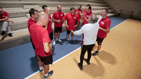 PARTIDO DE F�TBOL ENTRE EL PP Y EL PSOE DE PONTEVEDRA