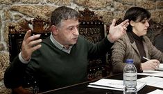 Manuel Cu��a tomar� hoy el relevo de Paula Garc�a al mando de la corporaci�n silledense.
