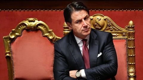 Conte present� la dimisi�n antes de la votaci�n de una mocion de confianza presentada por Salvini
