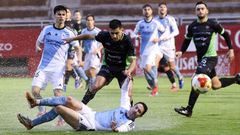 La lluvia no dio tregua en el partido que jugaron el Compos y el Boiro en San L�zaro