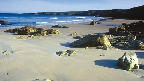 Playa de Arnao, en Castropol