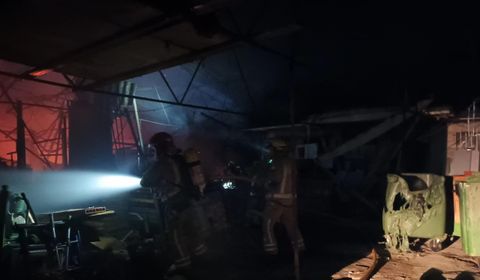 El incendio destruy� por completo la nave