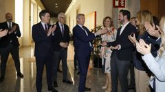 Diputados del PP felicitan a Rueda tras su discurso de investidura