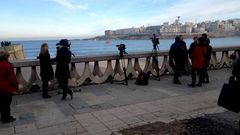 Los efectivos de rescate se coordinan desde el Centro de Salvamento Mar�timo