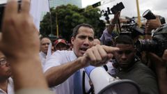 Guaid�, durante una manifestaci�n de la oposici�n el 10 de marzo