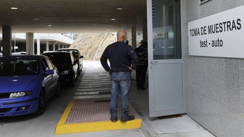 Desde el Hospital Público da Mariña se está llevando a cabo una intensa labor de rastreo para localizar a personas contagiadas de coronavirus