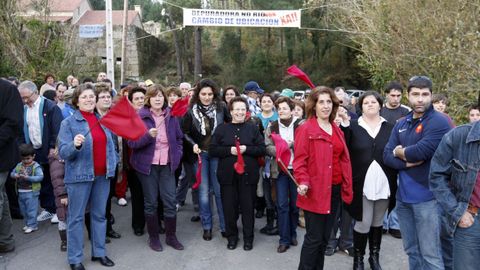 En diciembre del 2009, vecinos de Queiruga se concentraron contra la localizaci�n elegida para la EDAR.