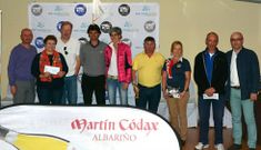 Los ganadores del torneo de Semana Santa recibieron los trofeos al finalizar el campeonato