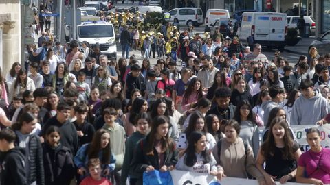 Outro momento do percorrido, no que participaron alumnos de oito centros educativos