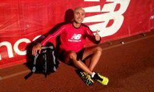 El atleta Manuel Hurtado es un seguidor habitual en los partidos del Breog�n.
