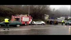 La fuerte colisi�n entre dos veh�culos deja tres heridos en Curro