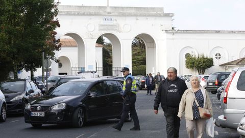 Todos los Santos en el cementerio de Catabois, Ferrol