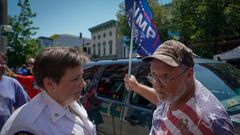 Los grupos de supremacistas blanco y ultraderechistas son mas visibles en la era Trump