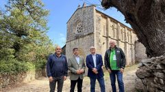 Aquilino Dom�nguez, Pedro Blanco y Eladio Santos visitaron el monasterio de Santa Cristina.