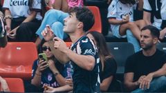El jugador del Celta Adri� Capdevila celebra su gol ante el Ceuta.