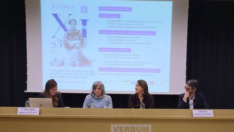 María Caldeiro, gerente de Fundamar; Pilar Carracelas, armadora del Loitador; Rebeca Filgueira, directora de Recursos Humanos en Nauterra; y Roberto Alonso, representante de Funpromar, en las XI Xornadas Sereas, celebradas en el Museo Verbum de Vigo el 23 de octubre del 2025