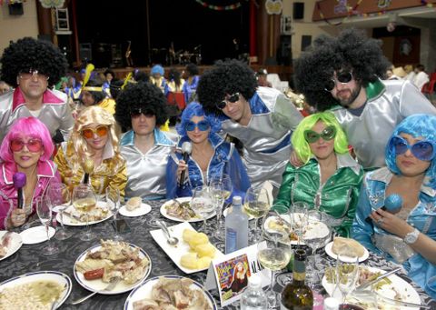 Un gran cocido re�ne cada a�o por estas fechas a los socios del Liceo noi�s