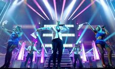 La orquesta Par�s de Noia actuar� esta noche en la discoteca Slava de Cee. 