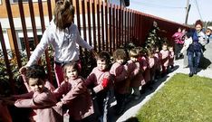Alumnos de la guarder�a municipal en un simulacro realizado durante este �ltimo curso.