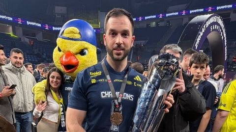 Jaime Capell&aacute;, fisioterapeuta del Fenerbah&ccedil;e de baloncesto.