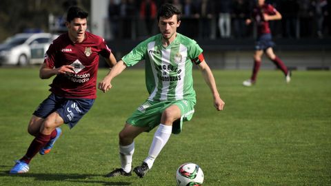 Pablo Antas es uno de los futbolistas que contina en el Somozas
