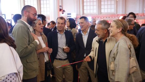 Domingo Torrón (Reclam), Patricia Ramos (Vegalsa), Luis Veiga (Corporación Voz), Juan Romero (Reclam), Julián Hernández ( Velgasa) y Montse López (Reclam)