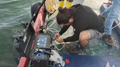Aparatos para la toma de muestra en los proyectos cientficos que se desarrollan en los bancos marisqueros de la ra de Pontevedra