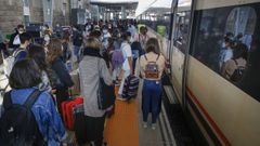 Salidas masivas de Santiago al decretarse el cierre perimetral