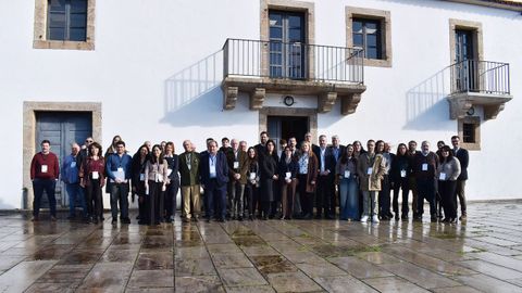 Participantes en el encuentro celebrado en la Fundaci�n Juana de Vega