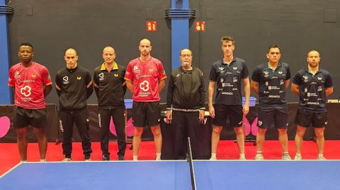 Formaciones del Arteal Santiago de la Superdivisi�n masculina de tenis de mesa y del l�der Cajasur.