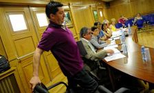 Ramiro Rodr�guez abandon� la sesi�n plenaria al no poder actuar como portavoz del BNG.