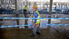 EL PRESIDENTE DE LA XUNTA ALFONSO RUEDA Y EL ALCALDE DE PONTEVEDRA MIGUEL ANXO FERNANDEZ LORES VISITAN LAS OBRAS DEL HOSPITAL GRAN MONTECELO