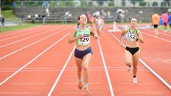Alejandra Formoso, en el campeonato gallego sub-20, en el que consigui� dos platas.