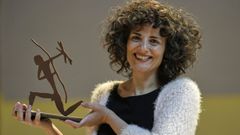 La escritora cordobesa Rosario Villajos, ganadora del 65 Premio Biblioteca Breve
