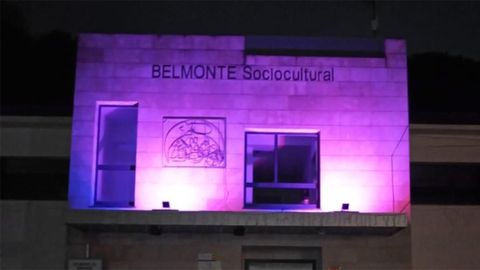 Belmonte tambi�n se ti�e de morado
