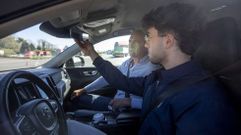 Jes�s Cernadas se�ala que a partir de mayo, y hasta octubre, crece el n�mero de aspirantes al carn� de conducir en Santiago