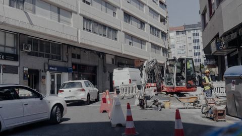 Cortes en las calles de Ourense por las obras de mejora del pavimento