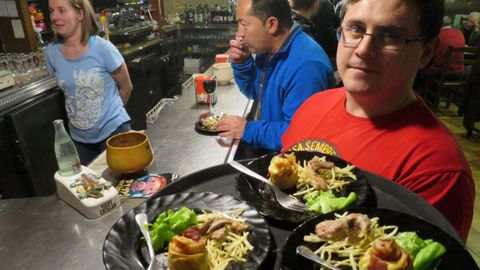 Preparaciones presentadas en una edici�n anterior del certamen de tapas de Taboada