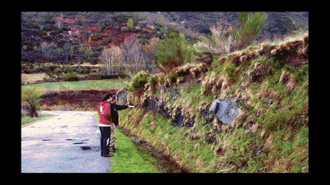 Talud de carretera en A Seara, donde se aprecian dep�sitos sedimentarios del tipo till subglacial