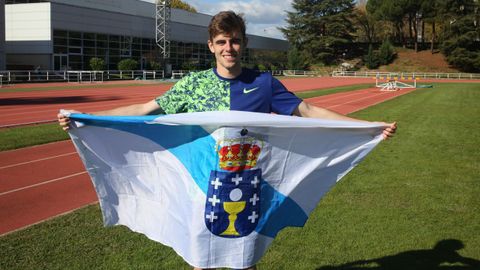 El atleta de Viveiro Adri�n Ben logr� un merecido quinto puesto en 800 metros