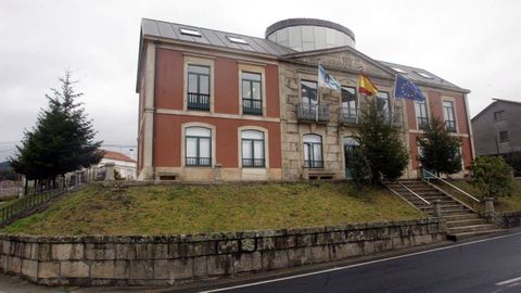 Sede del Concello de Dodro