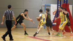 Imagen de archivo del partido entre el Berberecho y el Tui.