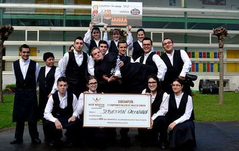 Empresarios y directivos acudieron ayer al primer �Foro de las Luces� de este a�o.