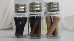 Muestras de madera que ha servido para entrenar a la nariz electr�nica que detecta gasolina.Muestras de madera que ha servido para entrenar a la nariz electr�nica que detecta gasolina