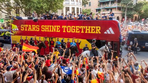 El autob&uacute;s de UNVI en el que la selecci&oacute;n espa&ntilde;ola celebr&oacute; el t&iacute;tulo mundial en Madrid.