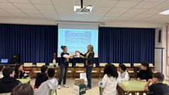 Uno de los talleres de matem�ticas organizados por la UNED en Ourense
